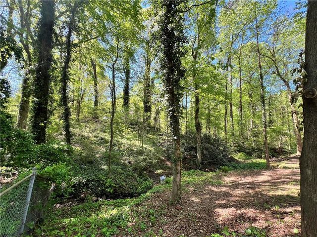 2540 Stoney Brook Lane NE, Marietta, GA 30062