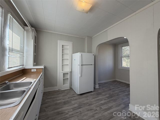 208 S 3rd Street, Albemarle, NC 28001