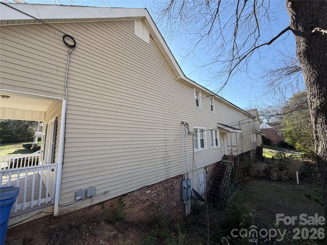 208 S 3rd Street, Albemarle, NC 28001