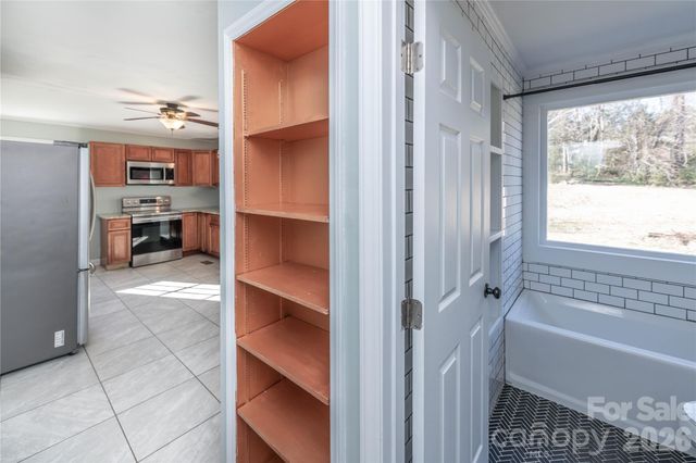 2271 Knowles Street, Kannapolis, NC 28083