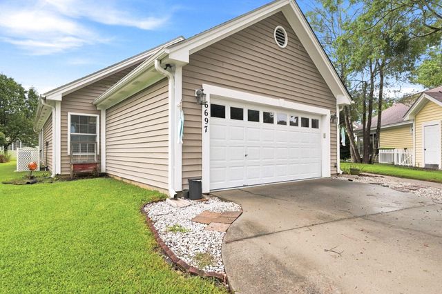 6697 Wisteria Dr., Myrtle Beach, SC 29588