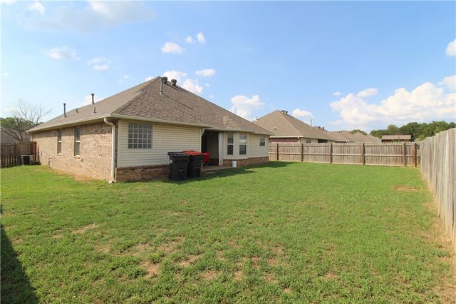 4547 Sadie Street, Springdale, AR 72762