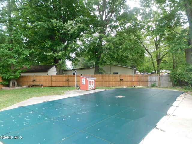 109 S Munson Road, Swanton, OH 43558