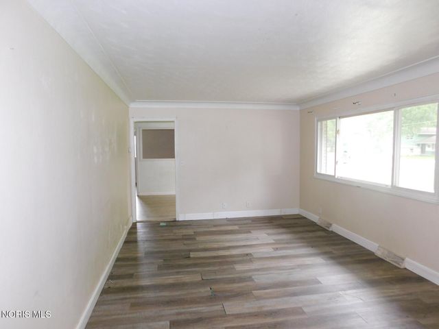 109 S Munson Road, Swanton, OH 43558