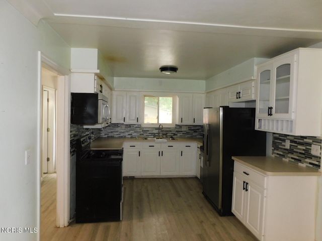 109 S Munson Road, Swanton, OH 43558