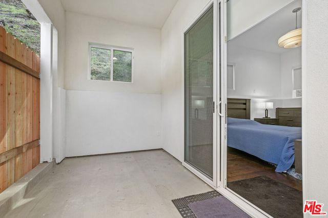2748 Hollister Terrace A, Glendale, CA 91206