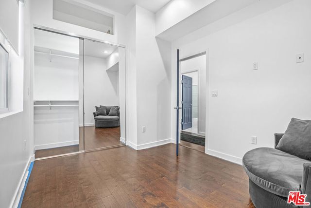 2748 Hollister Terrace A, Glendale, CA 91206