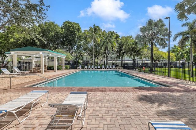 3340 Confetti Ln 79-9, Margate, FL 33063