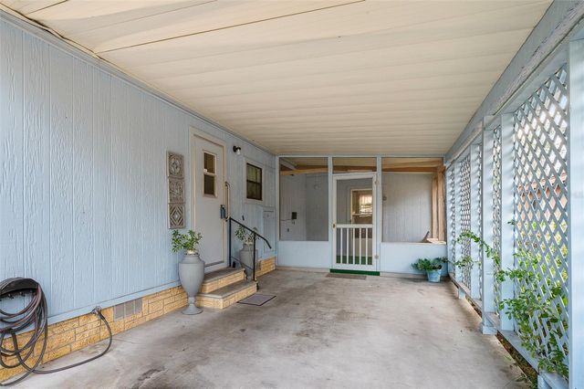 8684 NW 41ST TERRACE, Gainesville, FL 32653