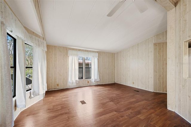 8684 NW 41ST TERRACE, Gainesville, FL 32653