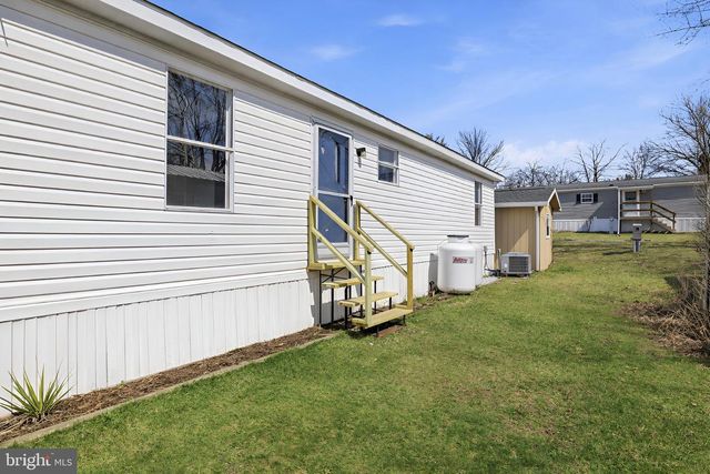 96 WALMAR MNR, Dillsburg, PA 17019