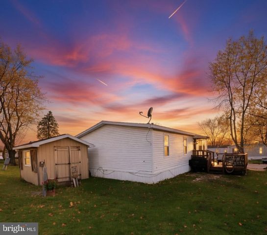 96 WALMAR MNR, Dillsburg, PA 17019