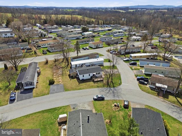 96 WALMAR MNR, Dillsburg, PA 17019