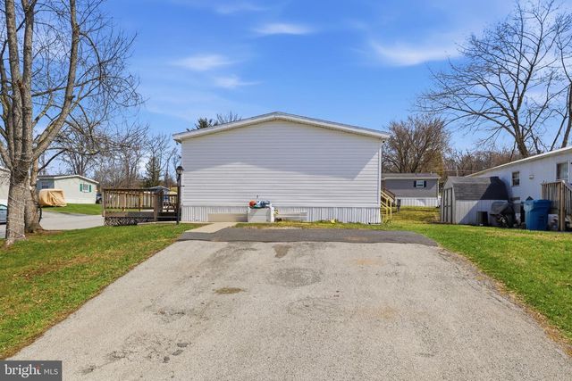 96 WALMAR MNR, Dillsburg, PA 17019