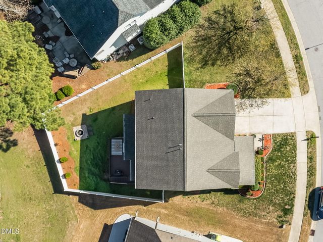 1004 Manderleigh Drive, Knightdale, NC 27545