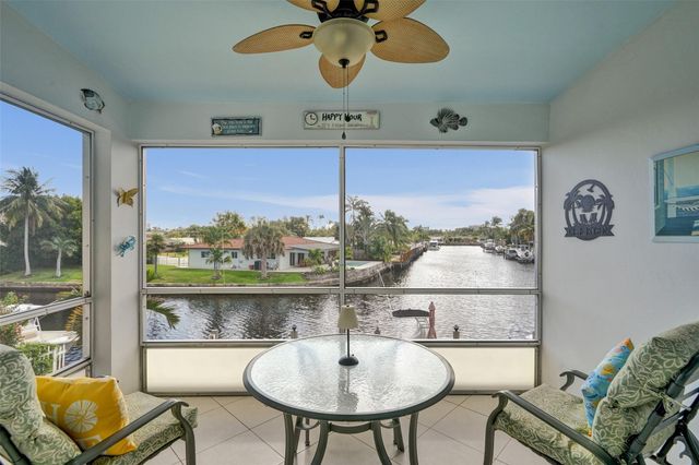 935 SE 9th Avenue 16, Pompano Beach, FL 33060