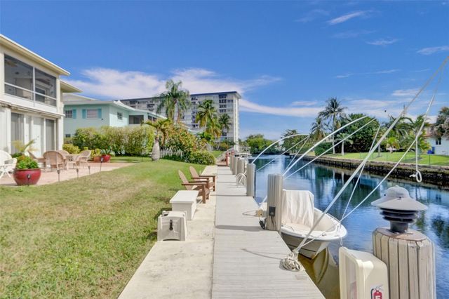 935 SE 9th Avenue 16, Pompano Beach, FL 33060