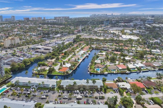 935 SE 9th Avenue 16, Pompano Beach, FL 33060