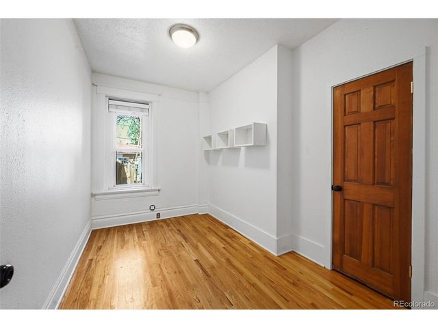 3037 N Gilpin St, Denver, CO 80205