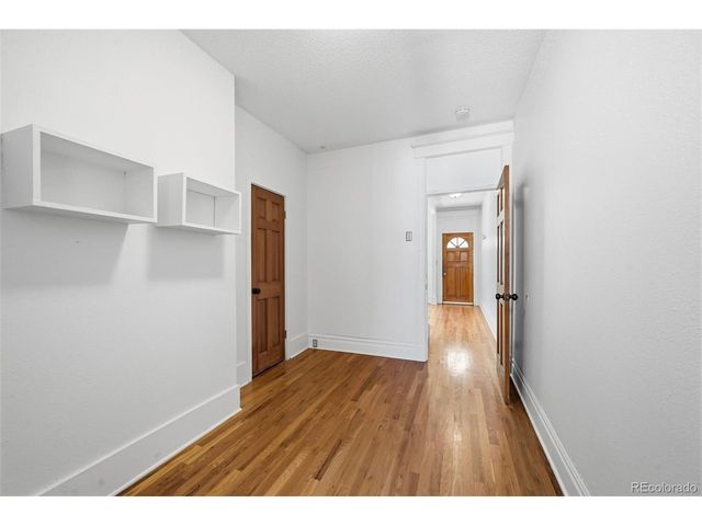 3037 N Gilpin St, Denver, CO 80205