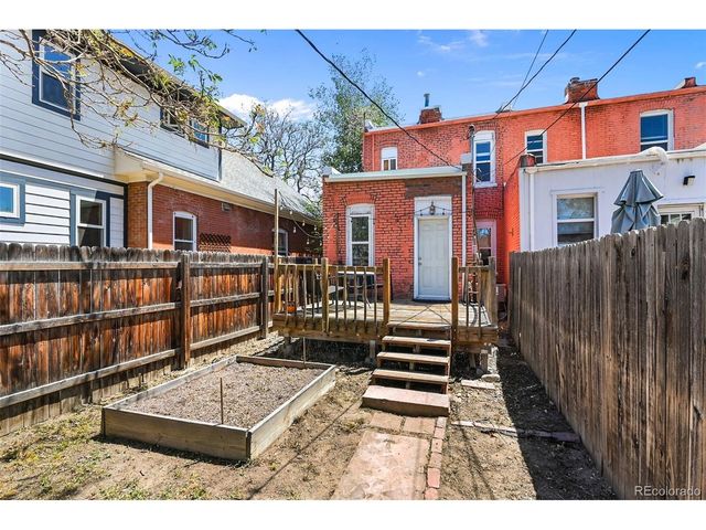 3037 N Gilpin St, Denver, CO 80205