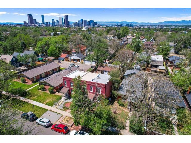 3037 N Gilpin St, Denver, CO 80205