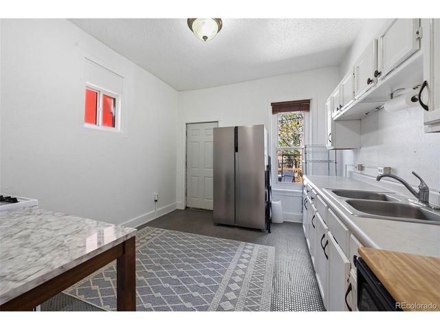 3037 N Gilpin St, Denver, CO 80205