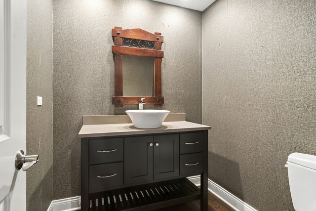 2020 Churchill Lane, Highland Park, IL 60035