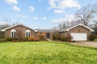 2020 Churchill Lane, Highland Park, IL 60035