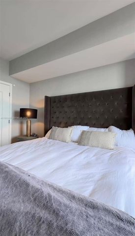 16385 Biscayne Blvd 3018-3017, North Miami Beach, FL 33160