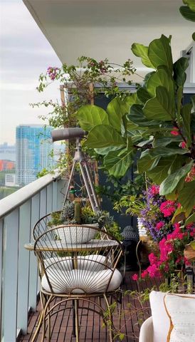 16385 Biscayne Blvd 3018-3017, North Miami Beach, FL 33160