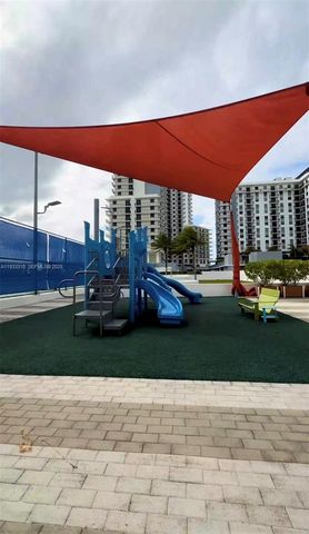 16385 Biscayne Blvd 3018-3017, North Miami Beach, FL 33160