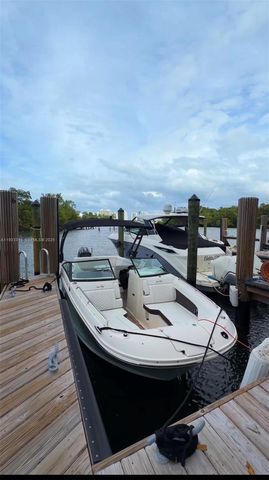 16385 Biscayne Blvd 3018-3017, North Miami Beach, FL 33160