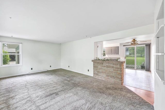 3235 N MORRISON STREET, Appleton, WI 54911
