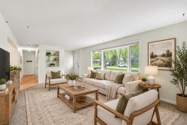 3235 N MORRISON STREET, Appleton, WI 54911
