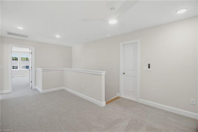 1641 Cross Village Avenue, Kernersville, NC 27284