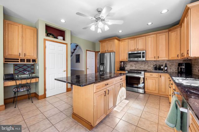 6815 CHERRY TREE CT, New Market, MD 21774