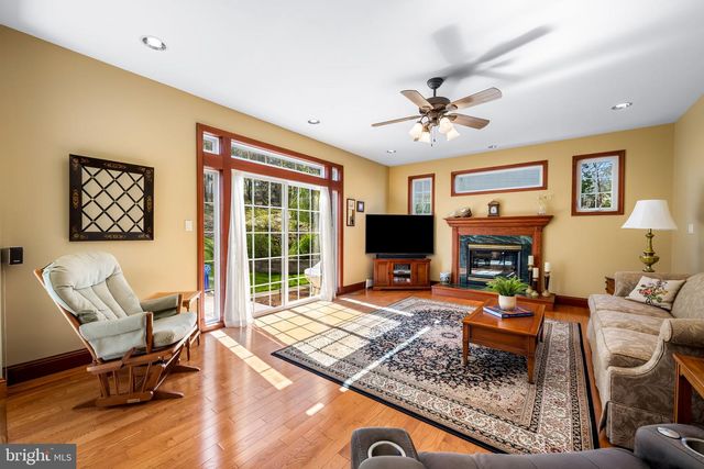 6815 CHERRY TREE CT, New Market, MD 21774
