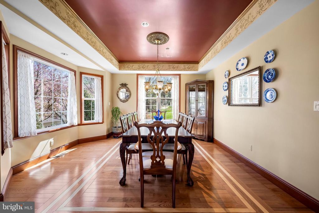 Image 12 of property listing at 6815 CHERRY TREE CT, New Market, MD 21774