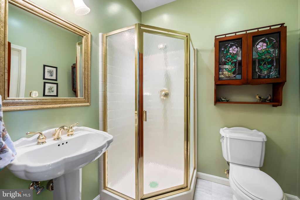 Image 25 of property listing at 6815 CHERRY TREE CT, New Market, MD 21774