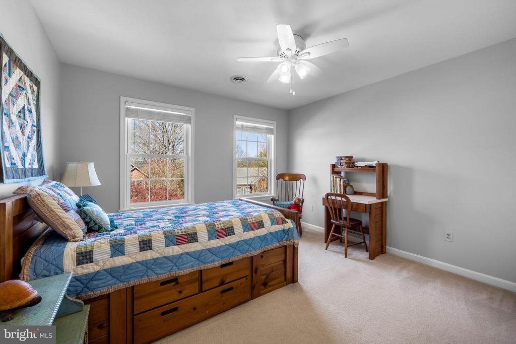 Image 31 of property listing at 6815 CHERRY TREE CT, New Market, MD 21774