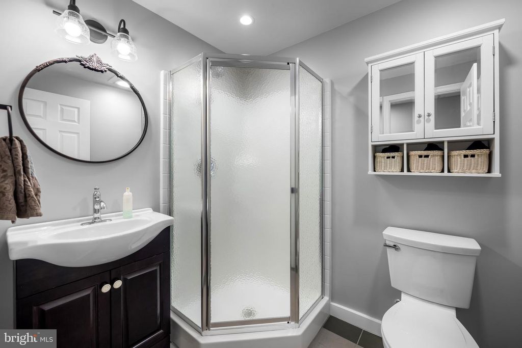Image 57 of property listing at 6815 CHERRY TREE CT, New Market, MD 21774