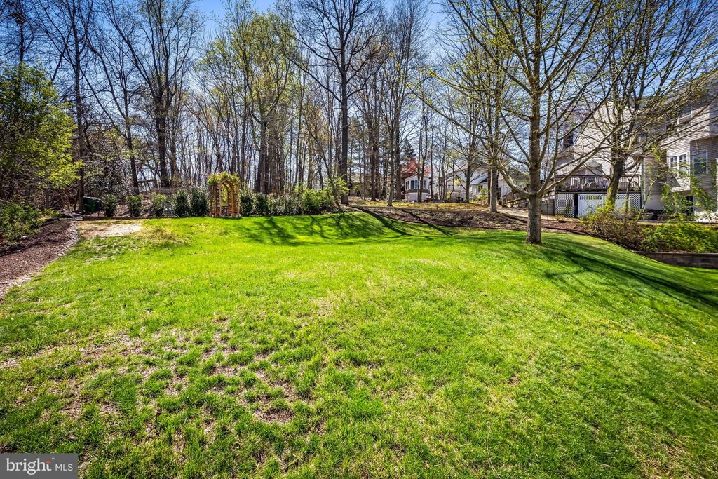 Image 63 of property listing at 6815 CHERRY TREE CT, New Market, MD 21774