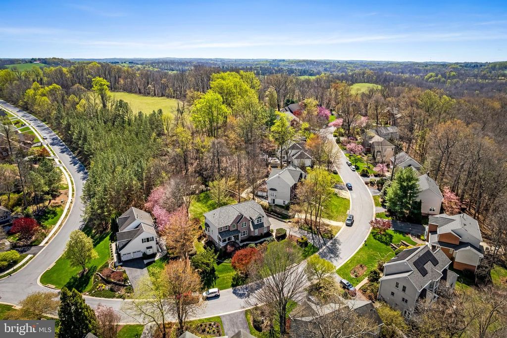 Image 74 of property listing at 6815 CHERRY TREE CT, New Market, MD 21774