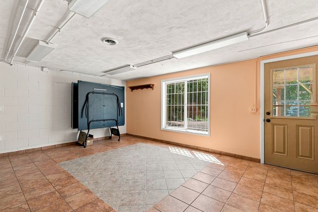 1831 45th Street, Moline, IL 61265