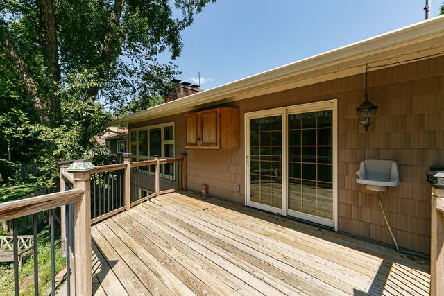 1831 45th Street, Moline, IL 61265