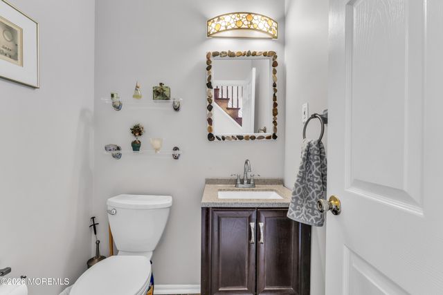 26 Carrington Court, Old Bridge, NJ 08857