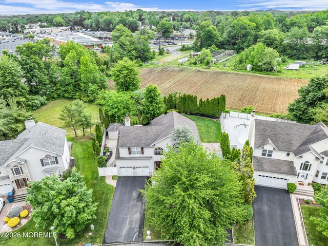 26 Carrington Court, Old Bridge, NJ 08857