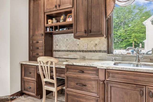 26 Carrington Court, Old Bridge, NJ 08857