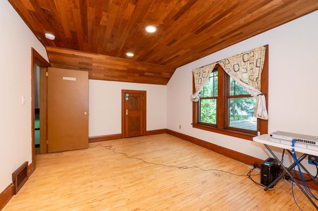 4543 Oliver Avenue N, Minneapolis, MN 55412